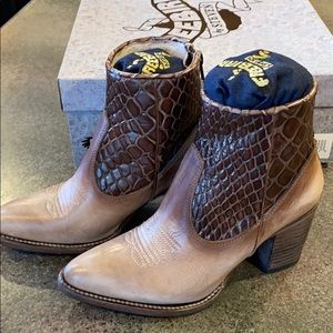 Freebird boots by Steven